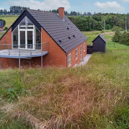 Sprawling Holiday Home In Hanstholm With Whirlpool *